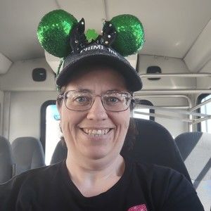 Meet your Posher, Crystal